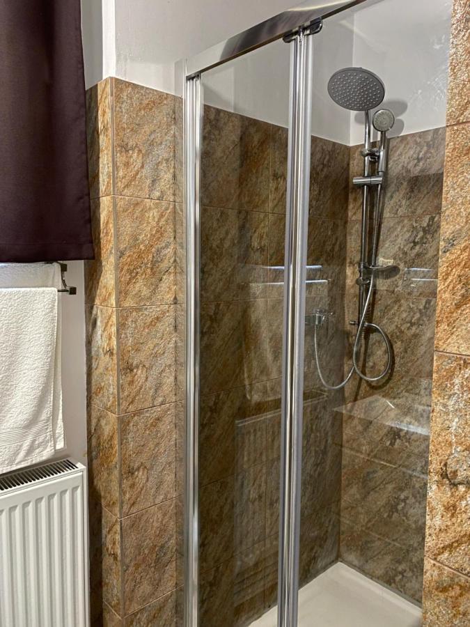 Bed and Breakfast Skay Loft Braşov Exterior foto